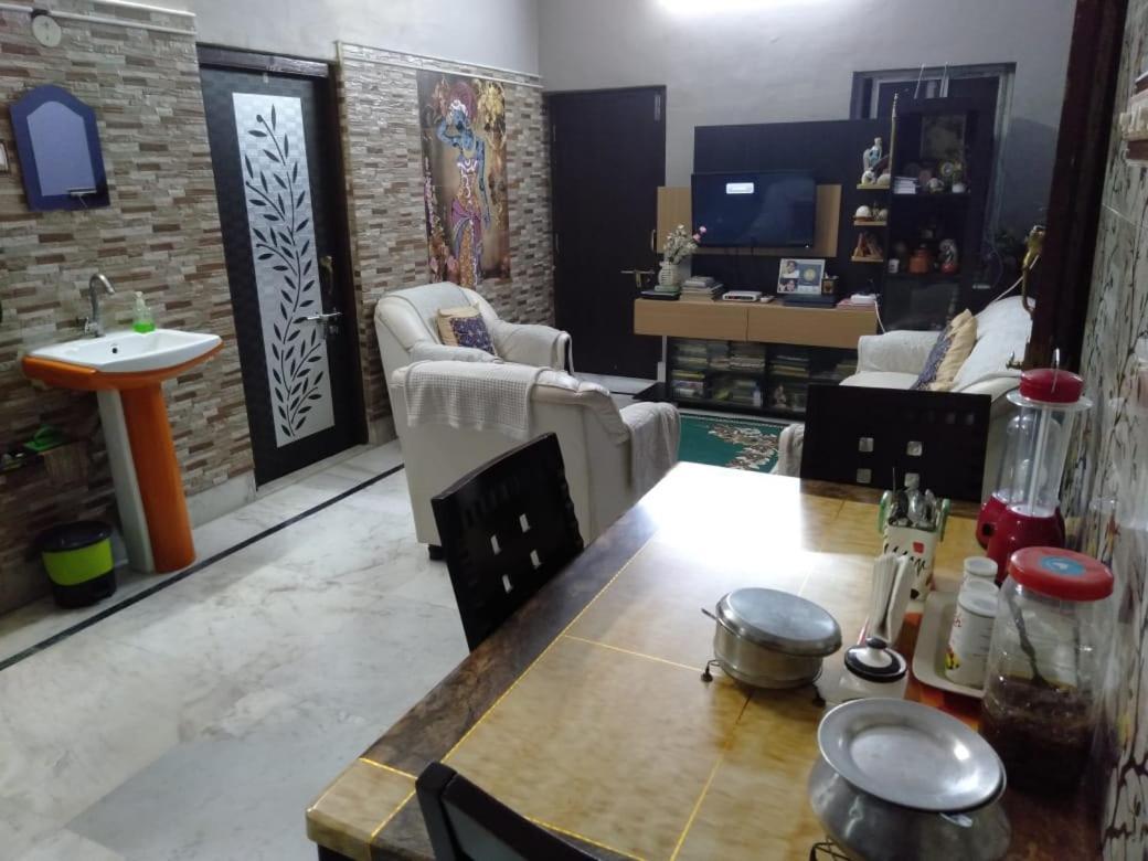 The Lovely Room Καλκούτα Εξωτερικό φωτογραφία